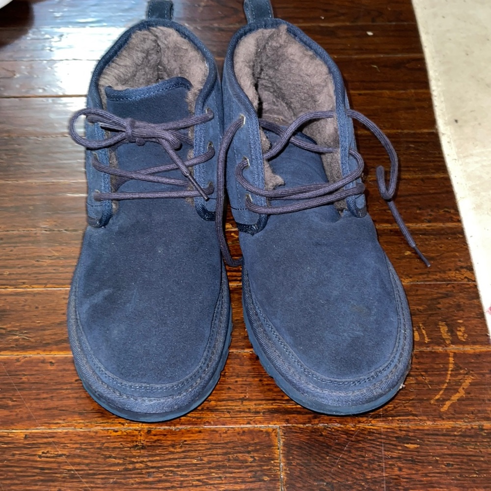 Ugg
